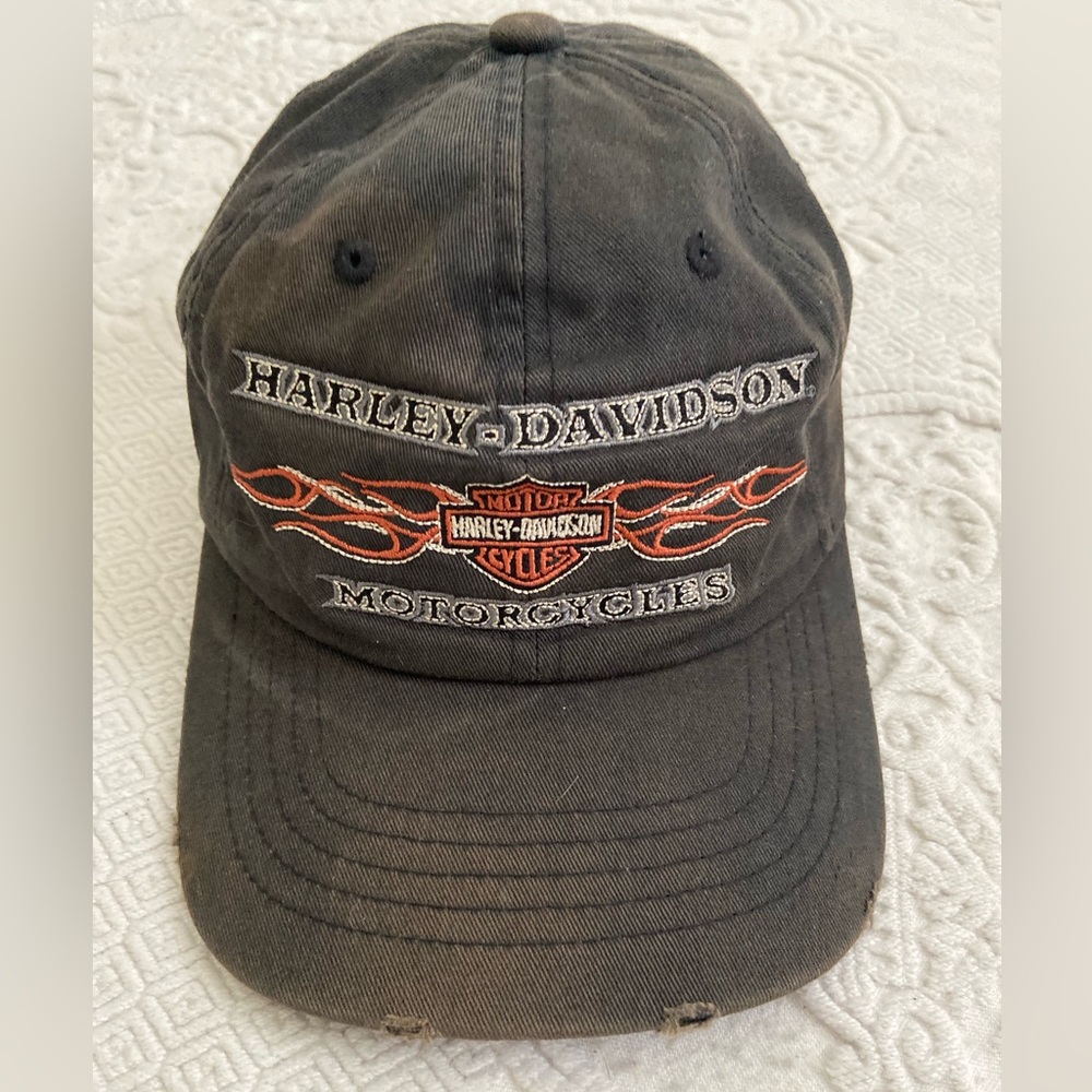 Vintage Distressed and Faded Embroidered Harley Davidson Adjustable Baseball Hat